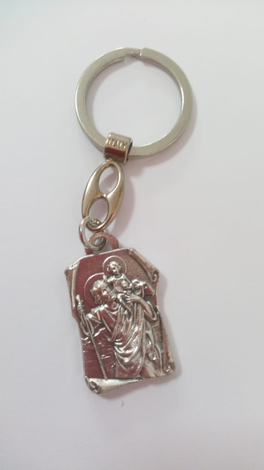 Privjesak za ključe sa svetim motivom