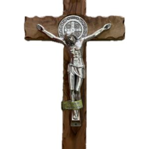 Križ od masline 30x18 cm sa Kristom