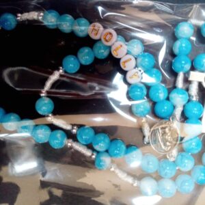 Keramičke Krunice u Raznim Bojama