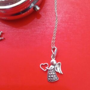 Lančić sa srebrnim privjeskom anđela 925