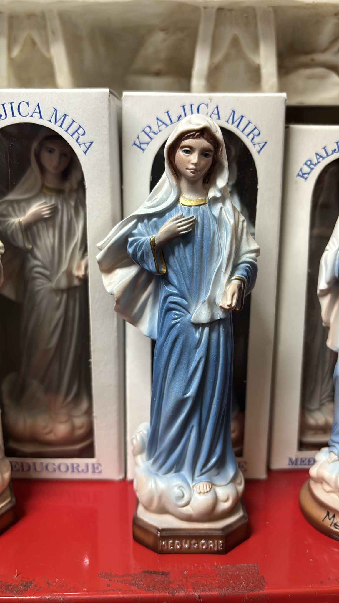 Gospa Medjugorska Statua - 15 cm Vodootporna